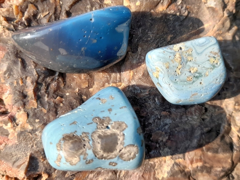 Eisenschlacke_blau_Deu.jpg