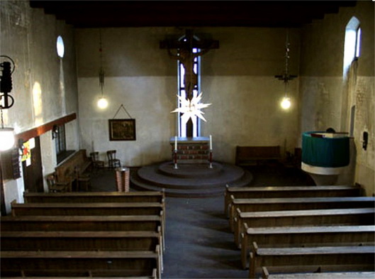 Innenraum Heilandskirche vor der Restaurierung.jpg