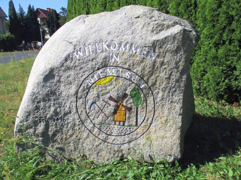 Findling_Niemtsch2.JPG
